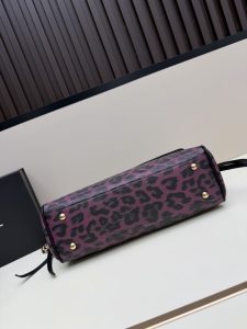 Chanel Handbag 2683
