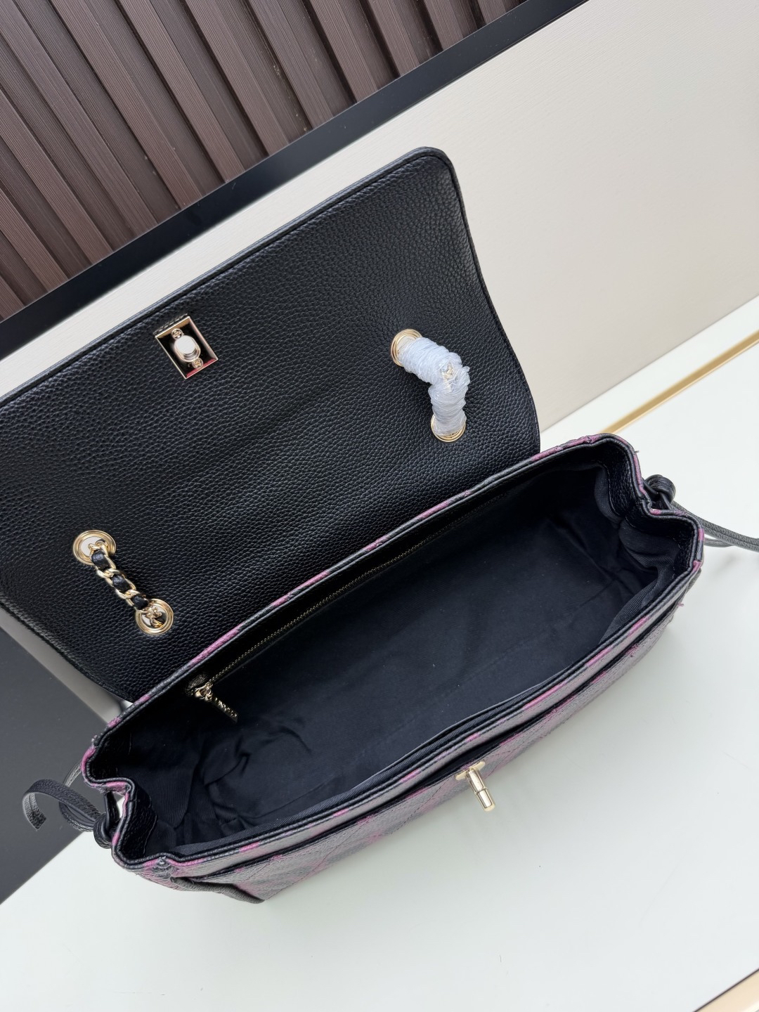Chanel Handbag 2683
