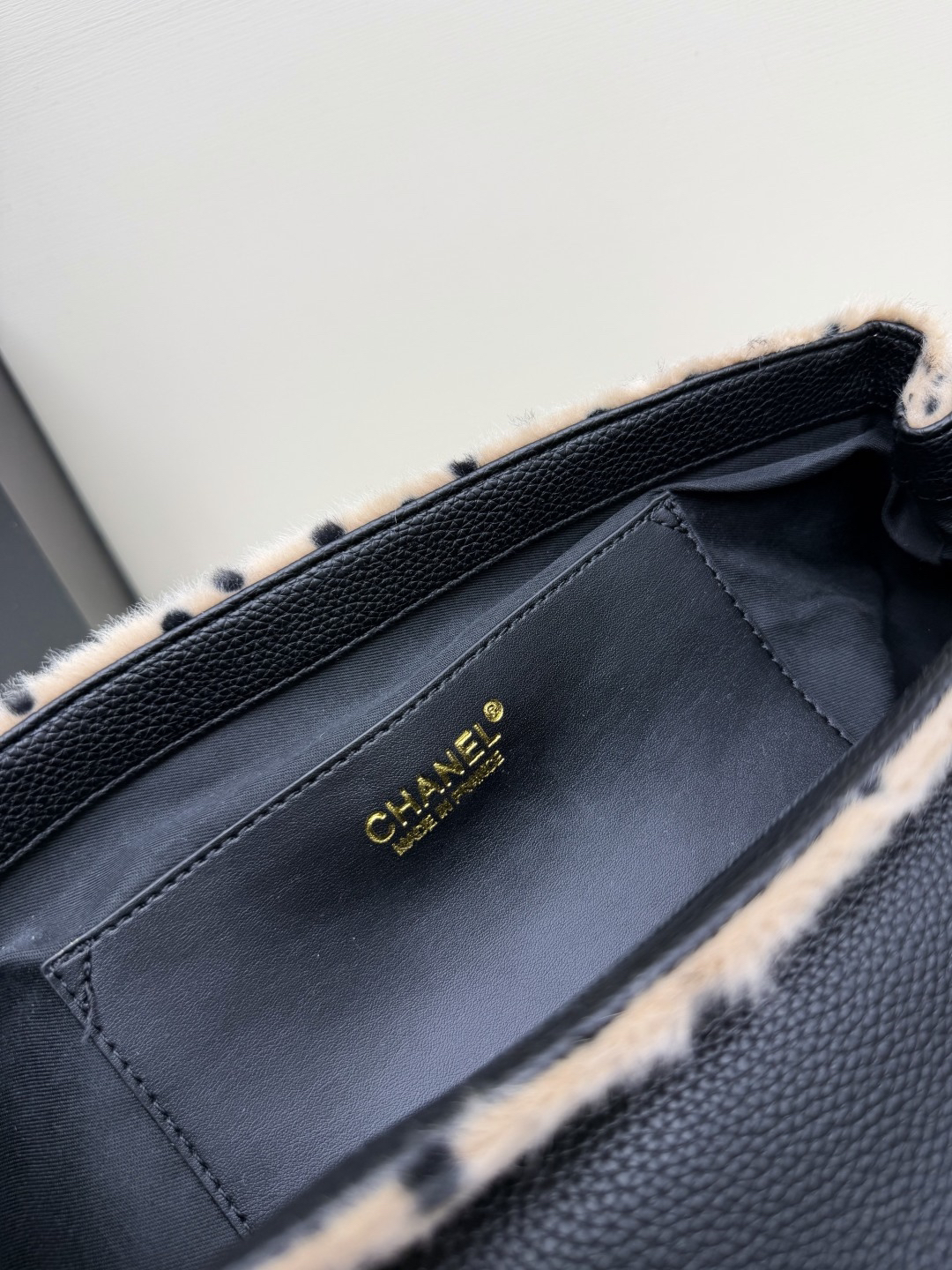 Chanel Handbag 2683