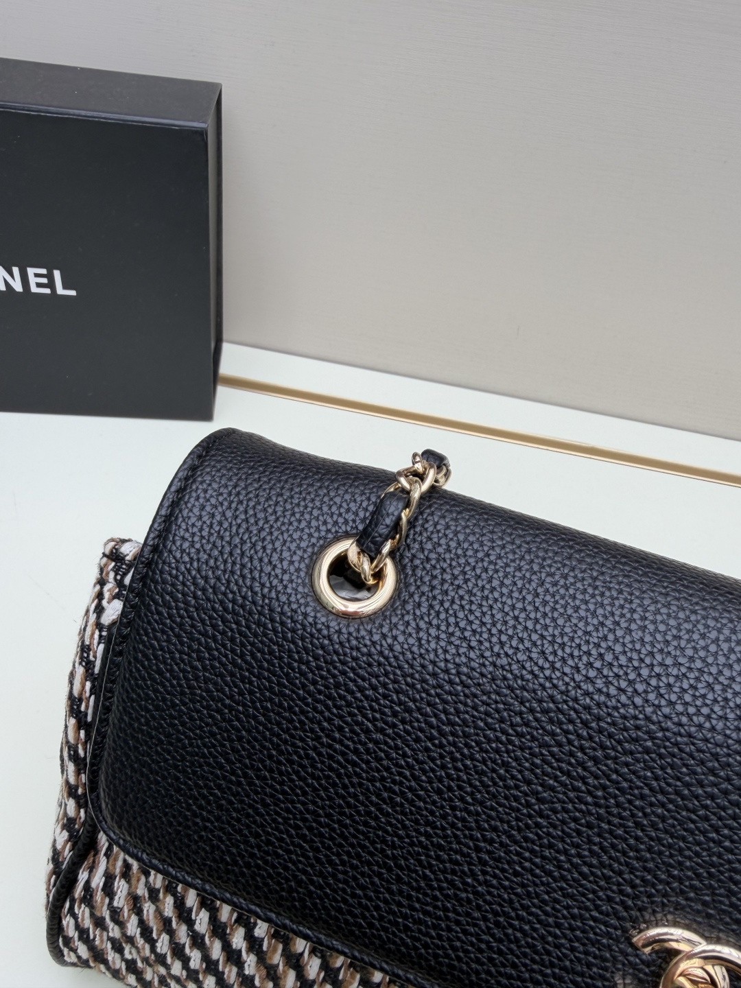 Chanel Handbag 2683