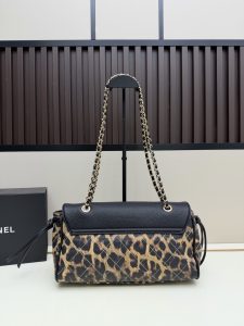 Chanel Handbag 2683
