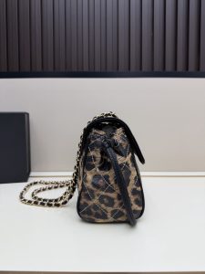 Chanel Handbag 2683