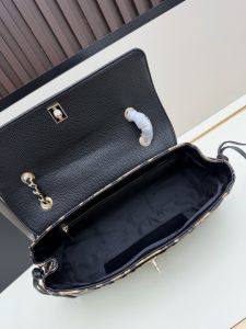 Chanel Handbag 2683