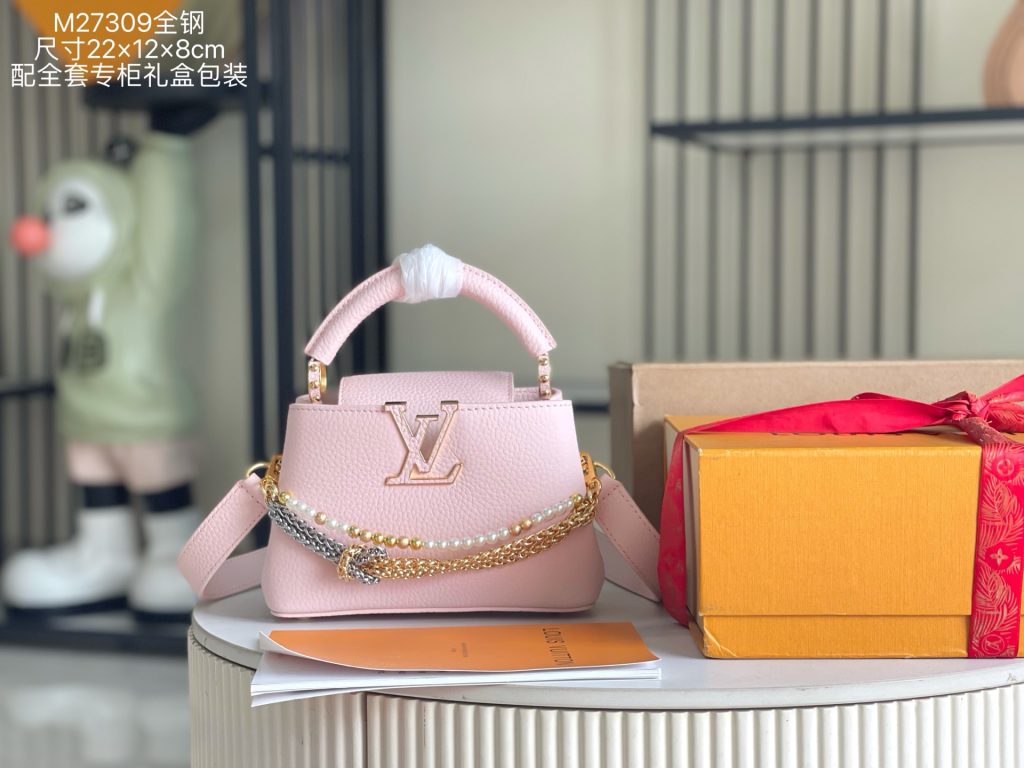 Louis Vuitton Handbag M27309 in White