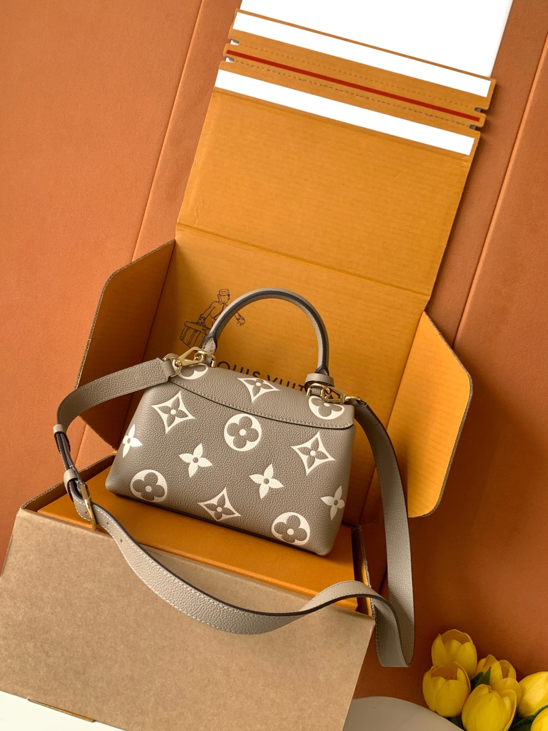 Louis Vuitton Pochette Metis Handbag M45978