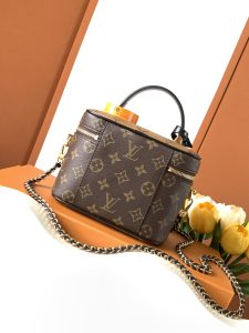 Louis Vuitton Handbag M45165M47128