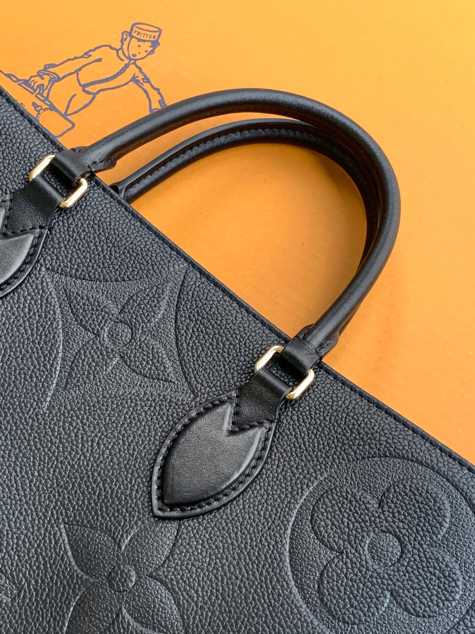 Louis Vuitton Handbag M45595
