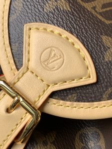 Louis Vuitton Backpack M46932