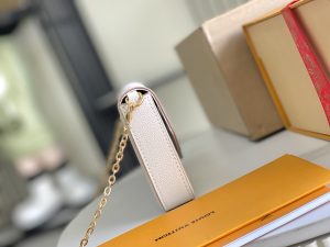 Louis Vuitton Handbag M14968