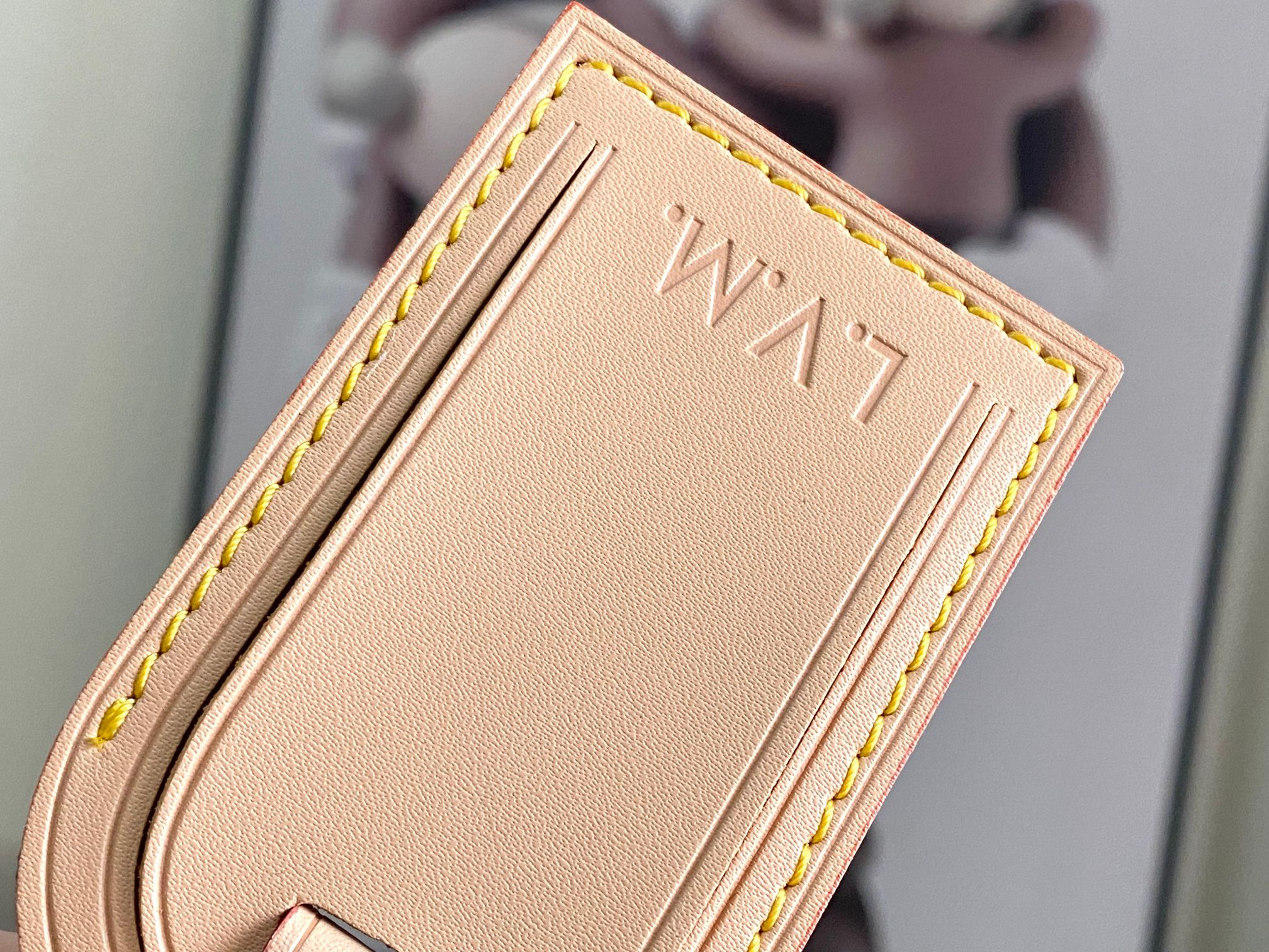 Louis Vuitton Shoulder Bag M28100