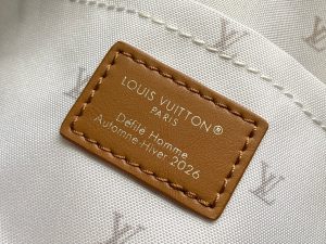 Louis Vuitton Shoulder Bag M28100