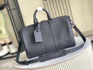 Louis Vuitton Handbag M15249