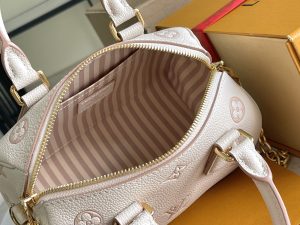Louis Vuitton Handbag M14291