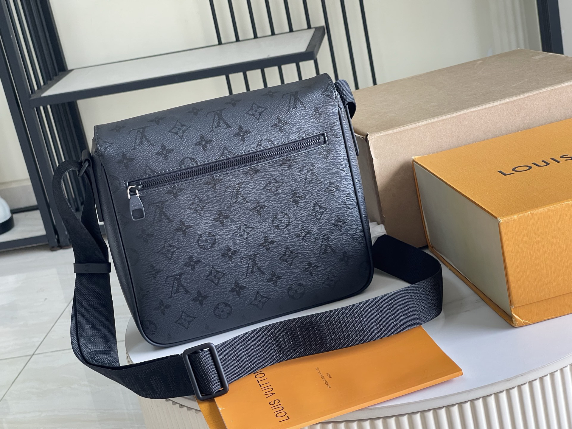 Handbag
