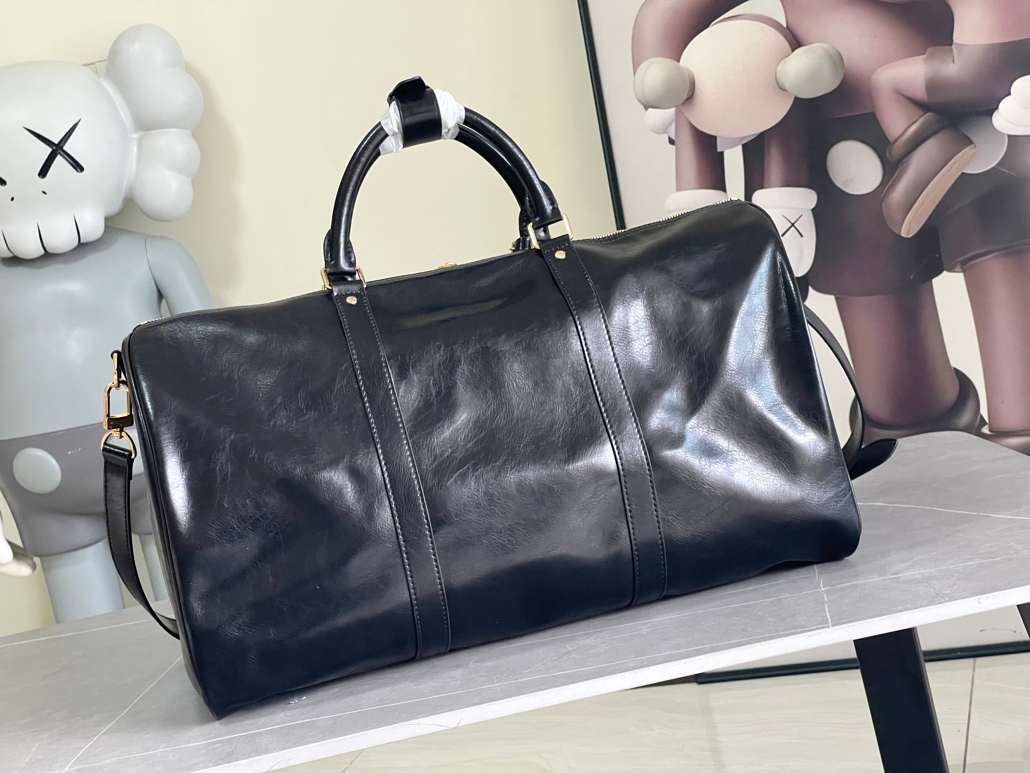 Louis Vuitton Handbag M15300