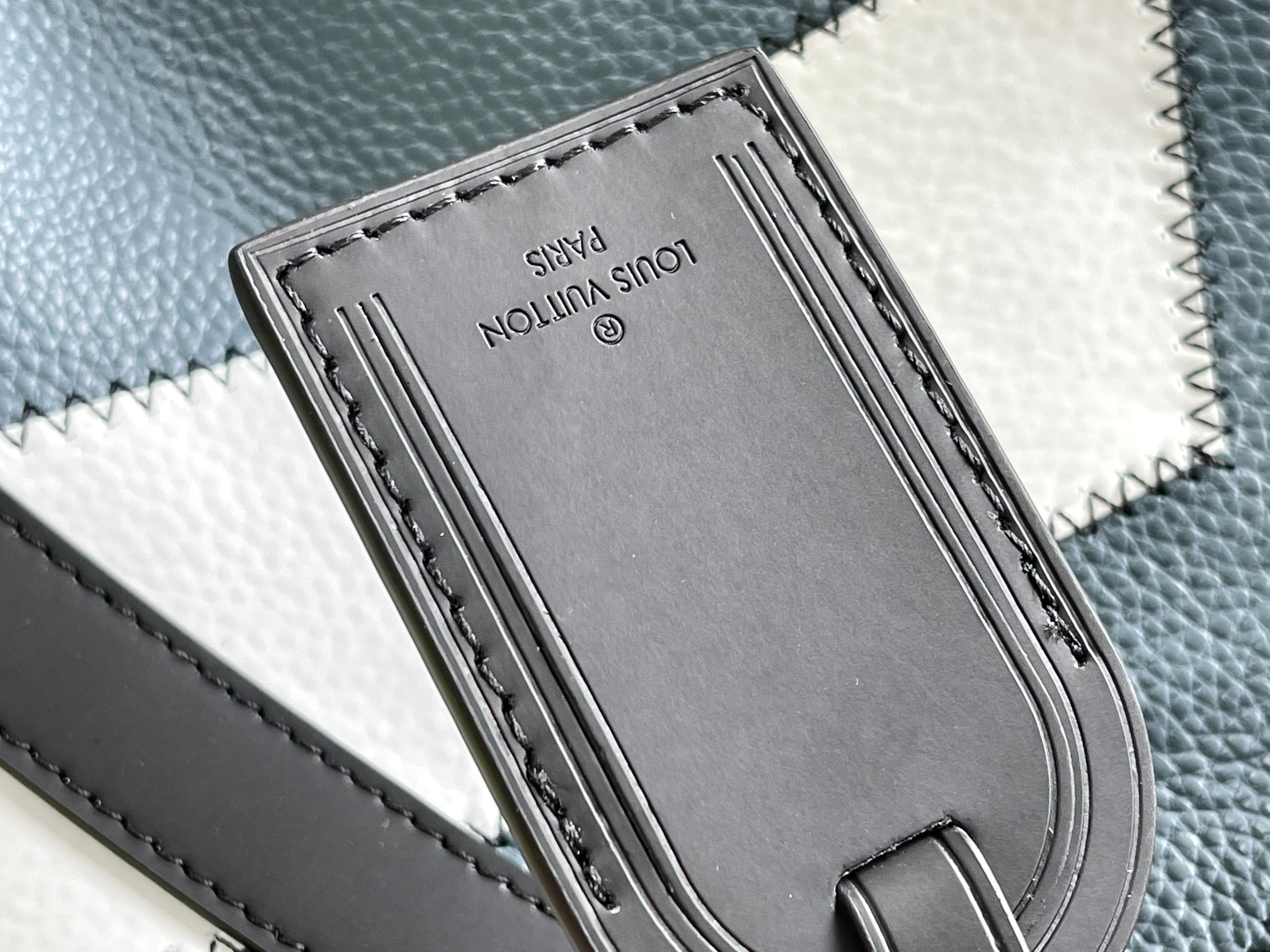 Louis Vuitton Bag 59922
