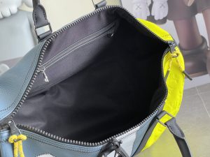 Louis Vuitton Bag 59922