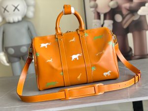 Louis Vuitton Shoulder Bag M27994