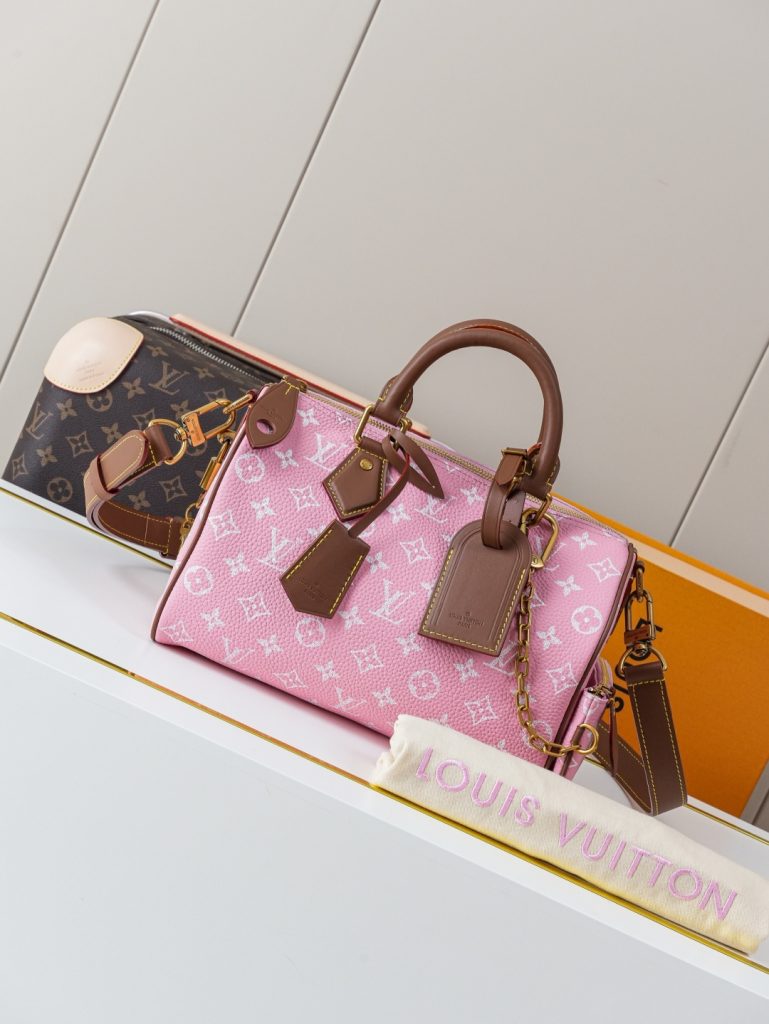 Louis Vuitton Handbag M15279