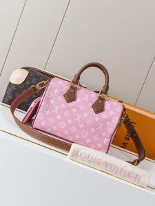 Louis Vuitton Handbag M15279