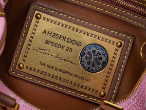 Louis Vuitton Handbag M15279