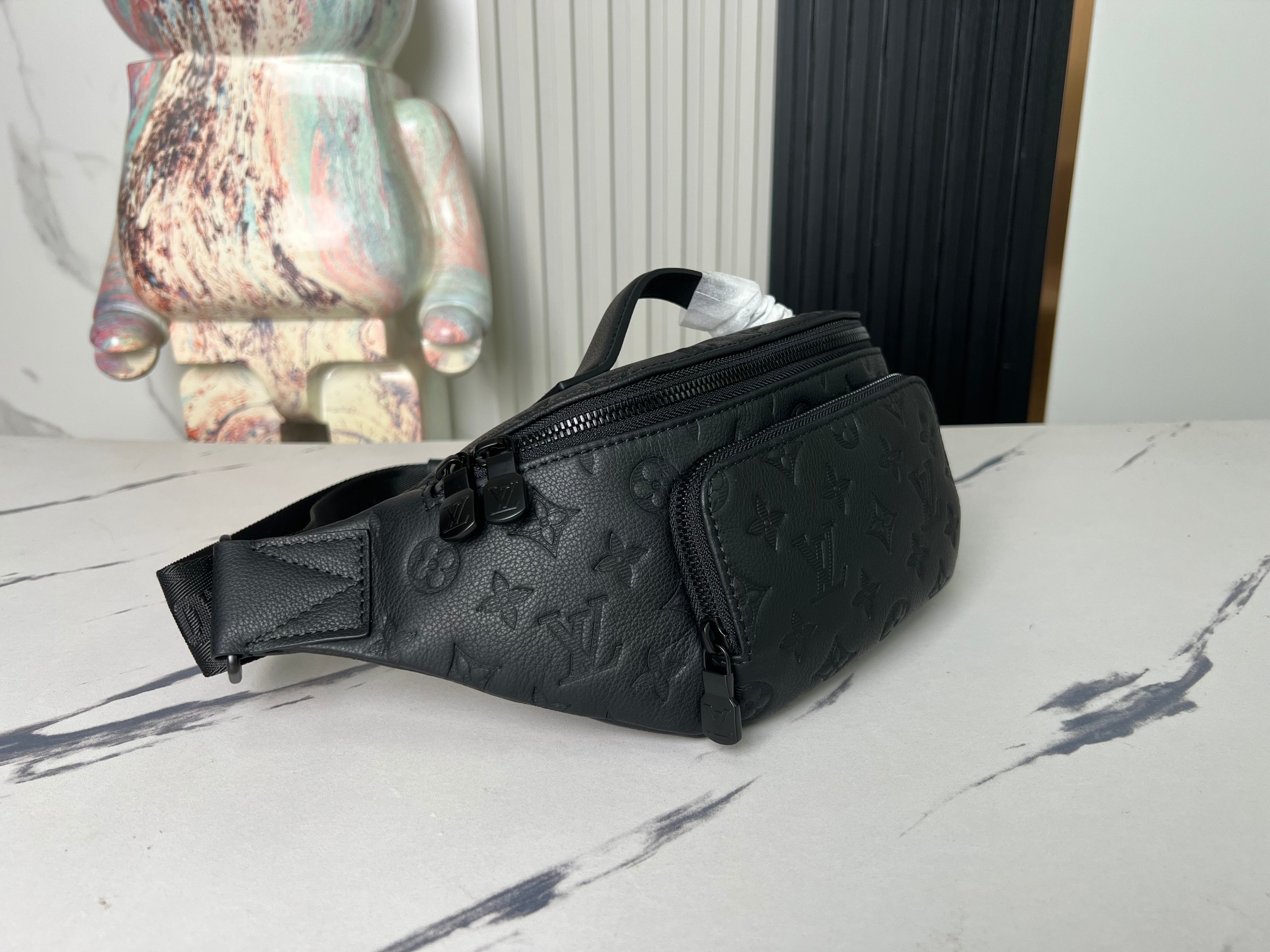 Louis Vuitton Rush Card Holder M47058 in Black