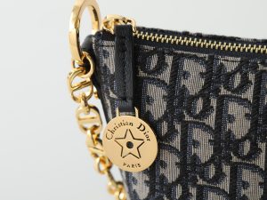 Handbag 3202 in Black