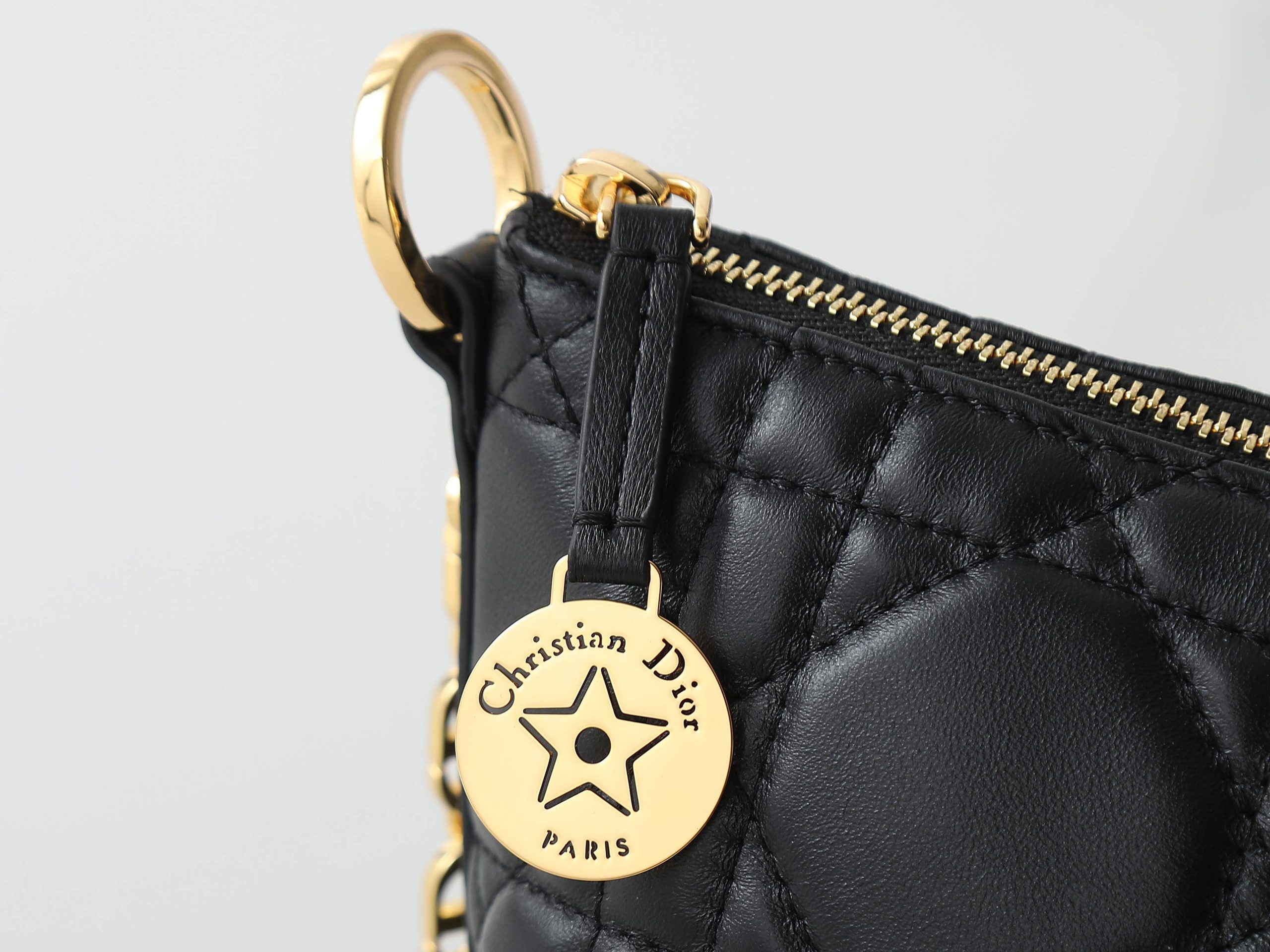 Handbag 3202 in Black