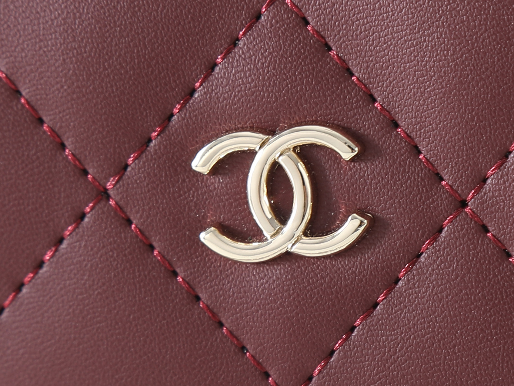 Chanel Shoulder Bag 5094