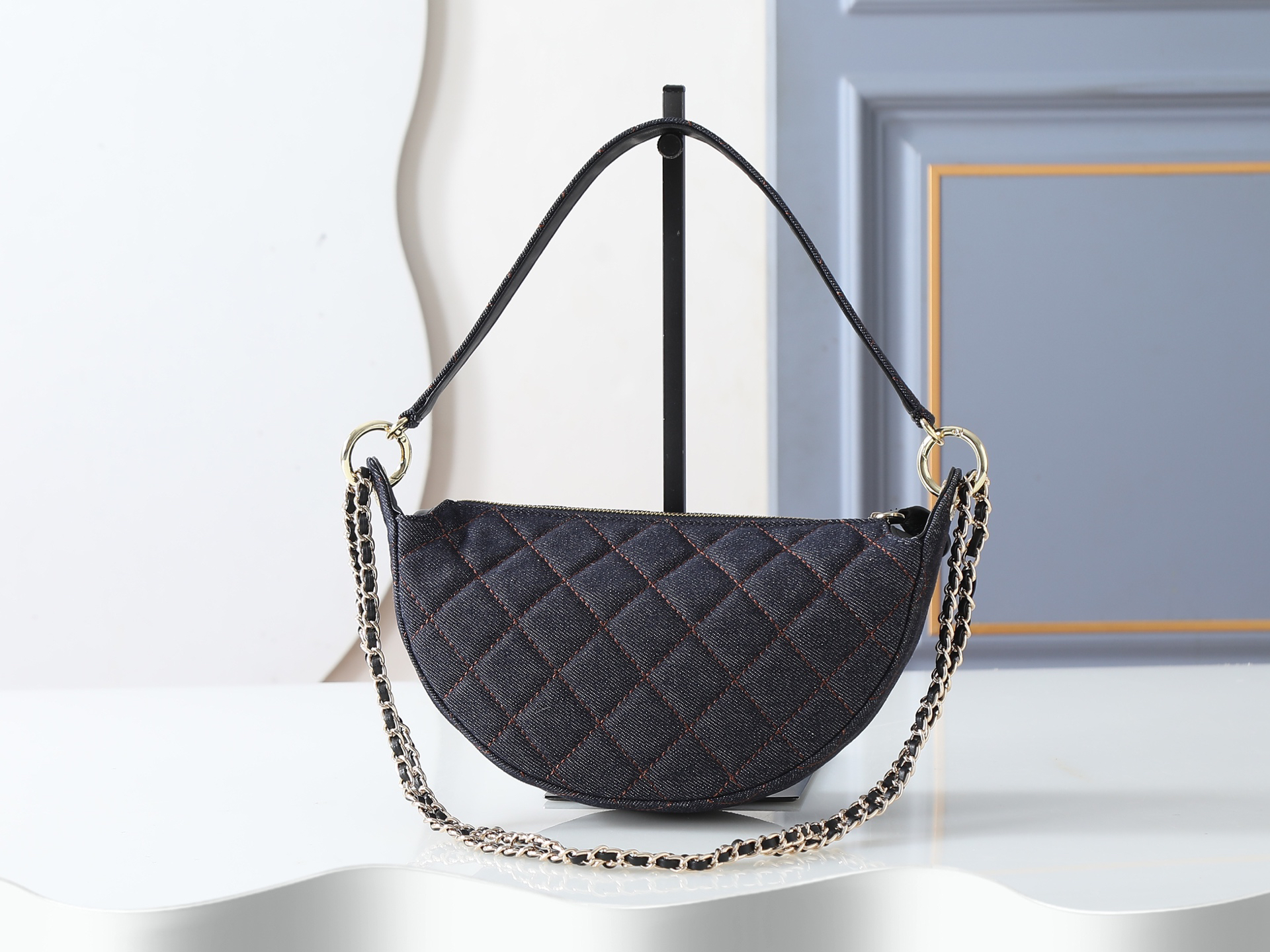 Chanel Shoulder Bag 5094 in Denim