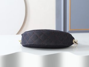 Chanel Shoulder Bag 5094 in Denim