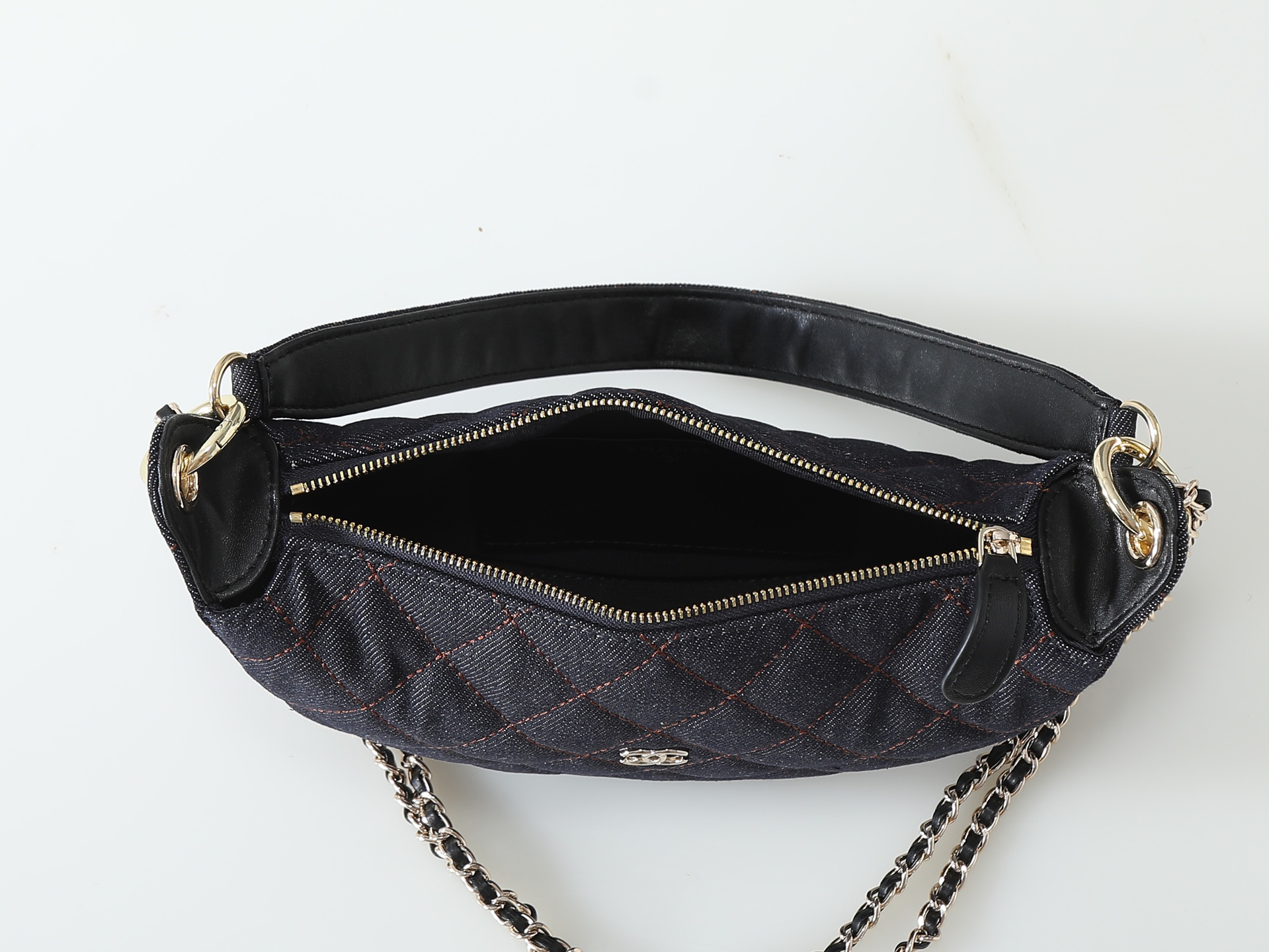 Chanel Shoulder Bag 5094 in Denim