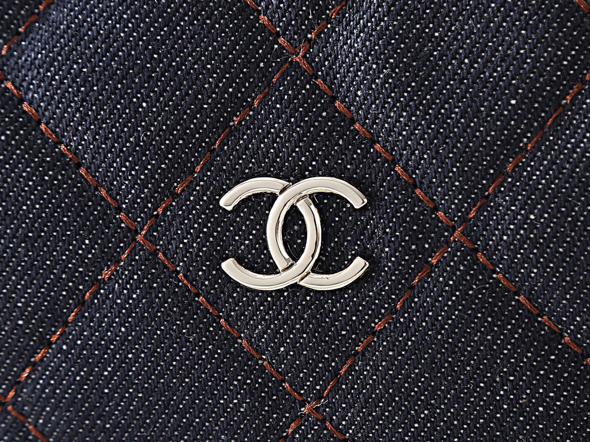 Chanel Shoulder Bag 5094 in Denim