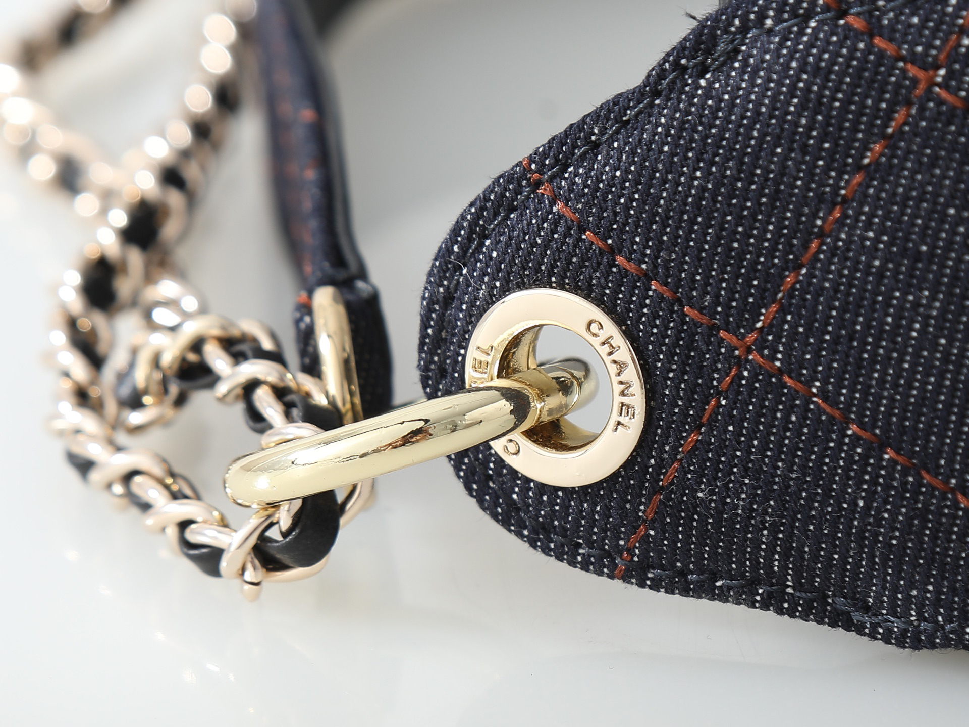 Chanel Shoulder Bag 5094 in Denim