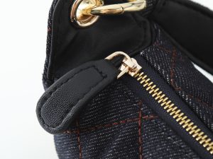 Chanel Shoulder Bag 5094 in Denim
