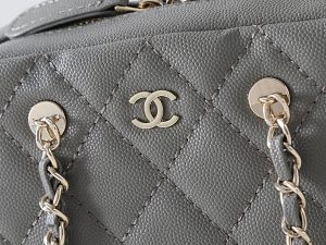 Chanel Shoulder Bag 5092 in Grey