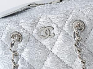 Chanel Shoulder Bag 5092