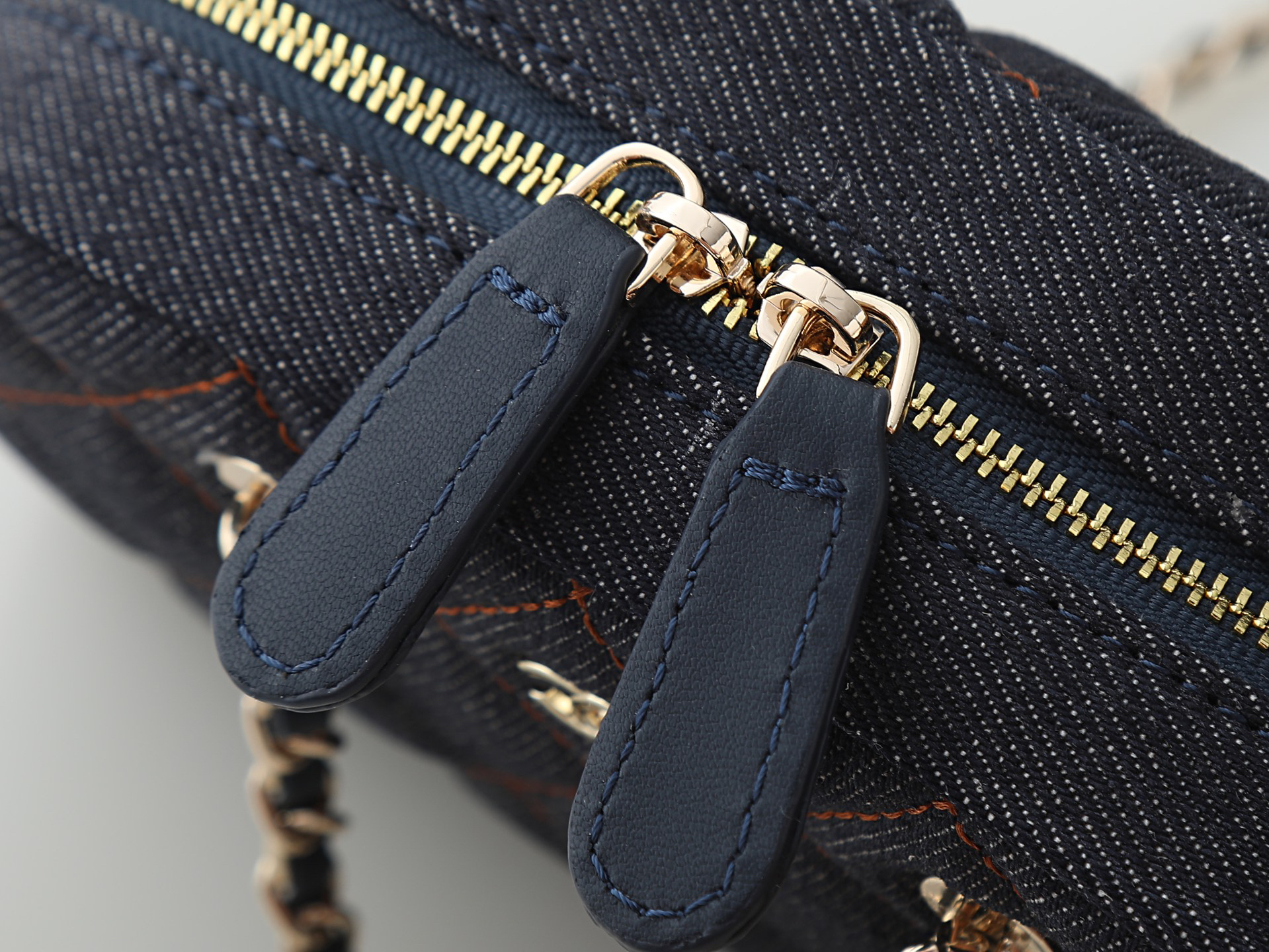 Chanel Shoulder Bag 5092 in Denim