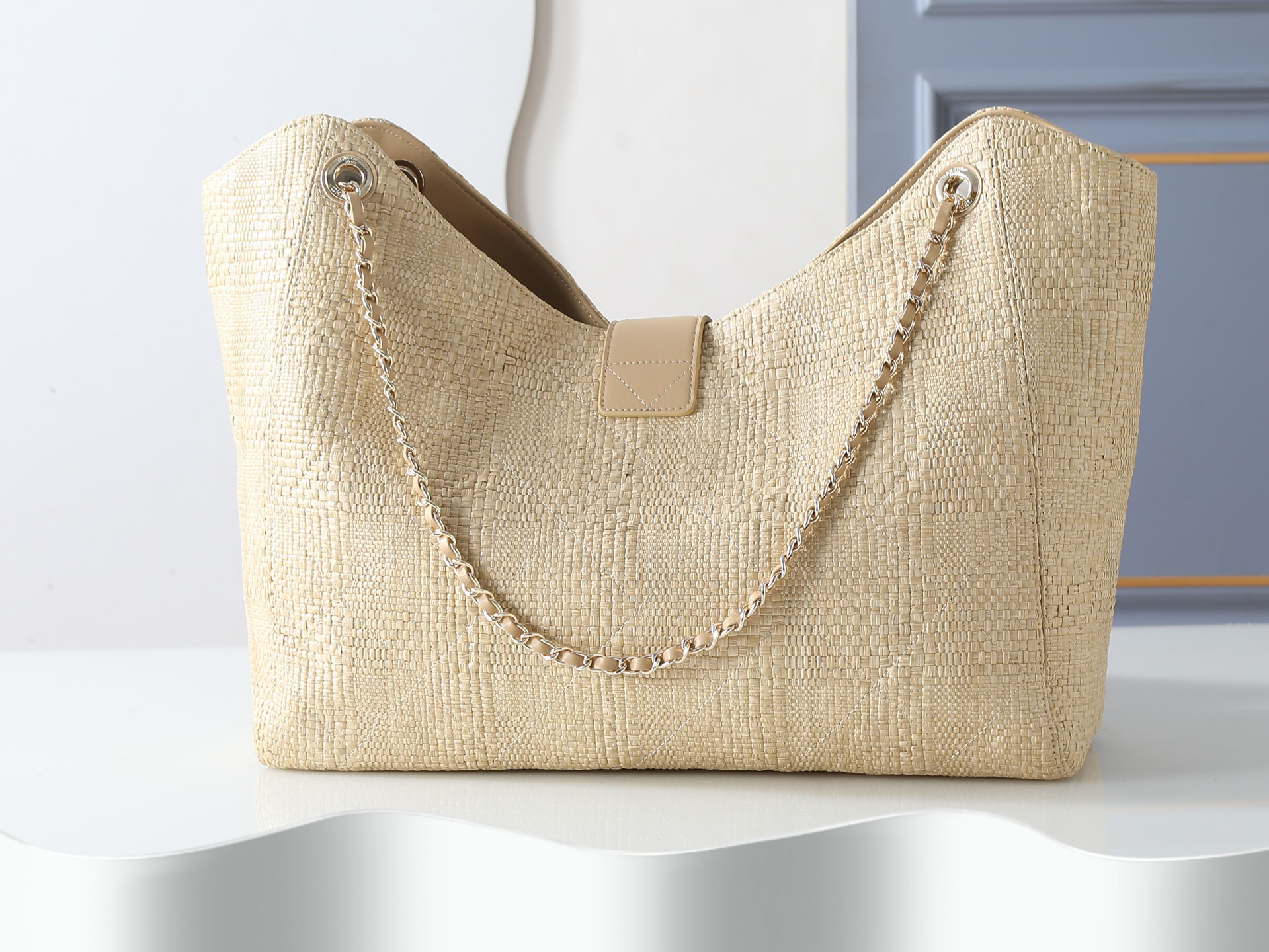 Shoulder Bag 6095 in Beige