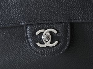 Shoulder Bag 6233 in Black