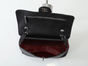 Shoulder Bag 6231 in Black