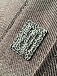 Louis Vuitton Messenger Bag M25121