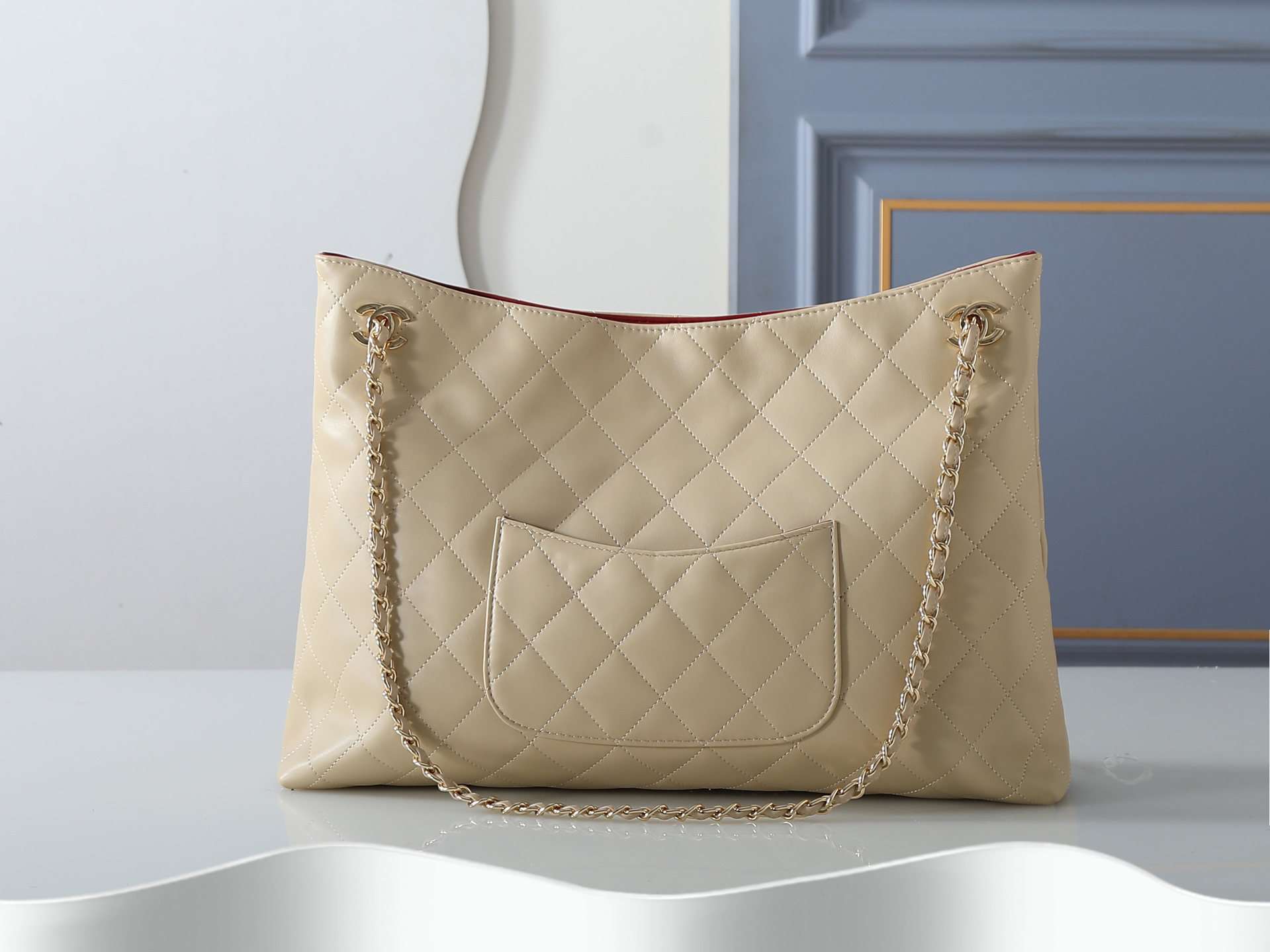 Chanel Shoulder Bag 6241