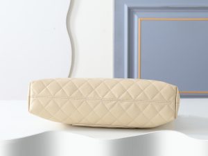 Chanel Shoulder Bag 6241