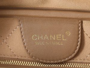 Shoulder Bag 6211 in Black