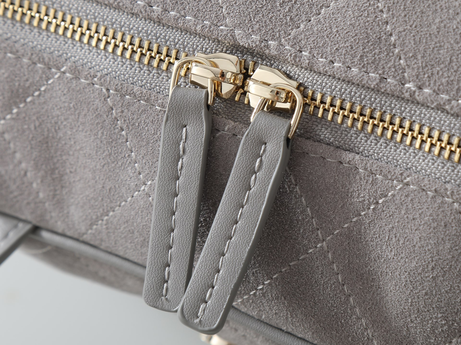 Shoulder Bag 6211 in Grey