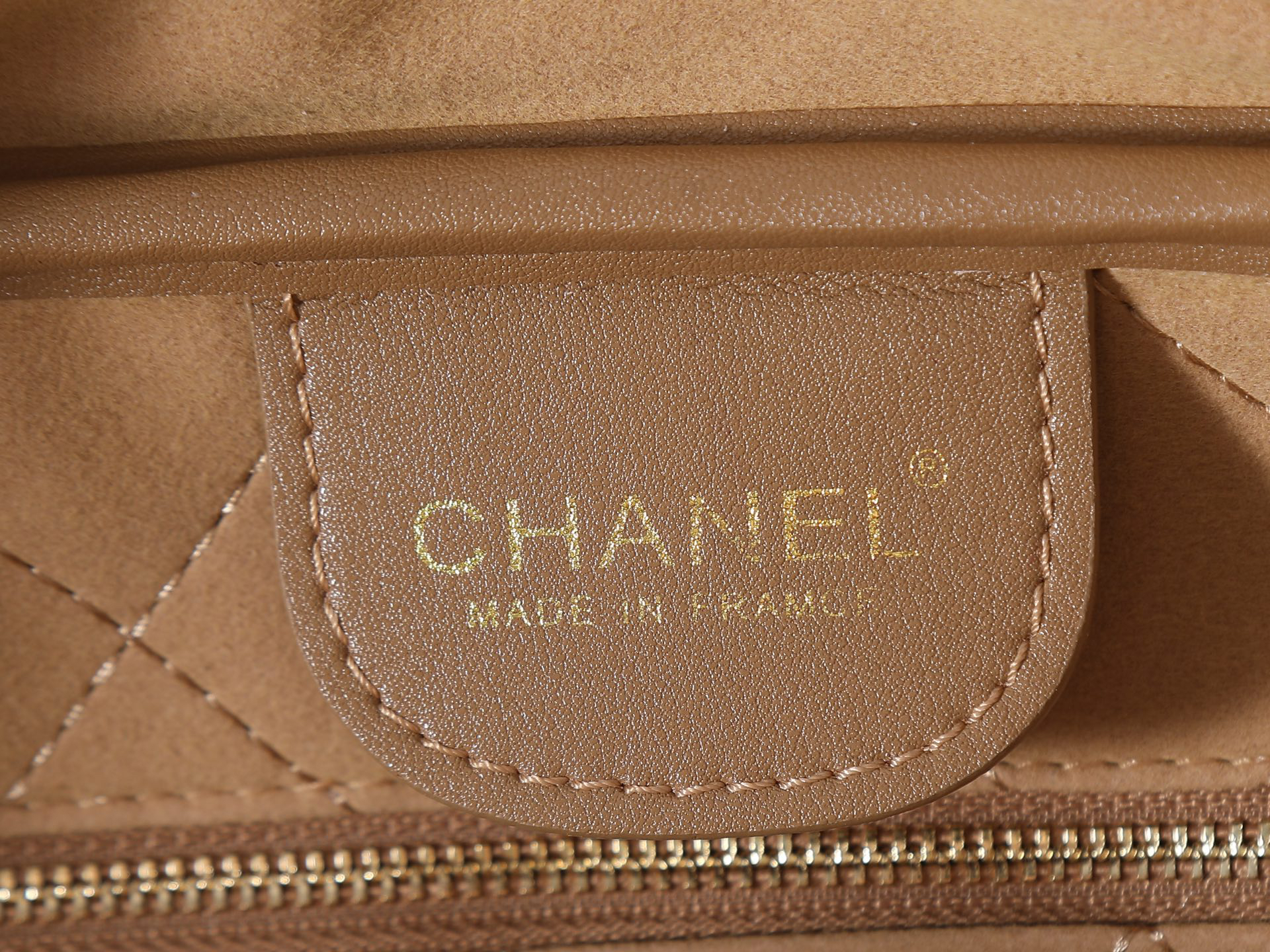 Shoulder Bag 6211 in Brown