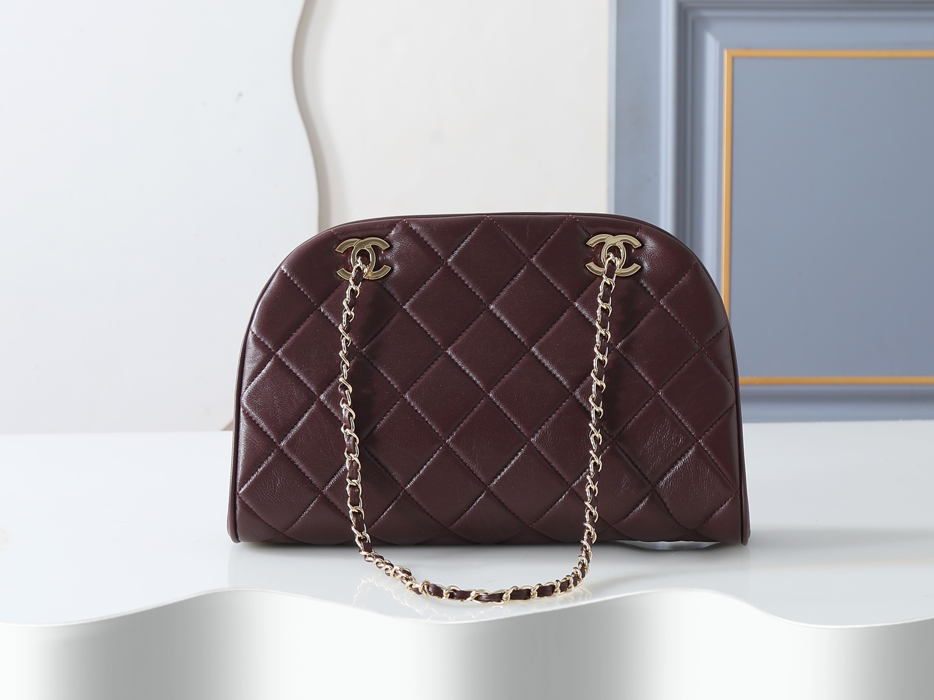Chanel Handbag 4912