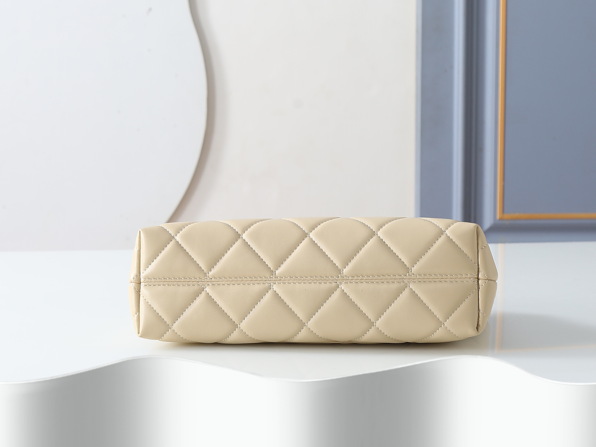 Chanel Shoulder Bag 4940