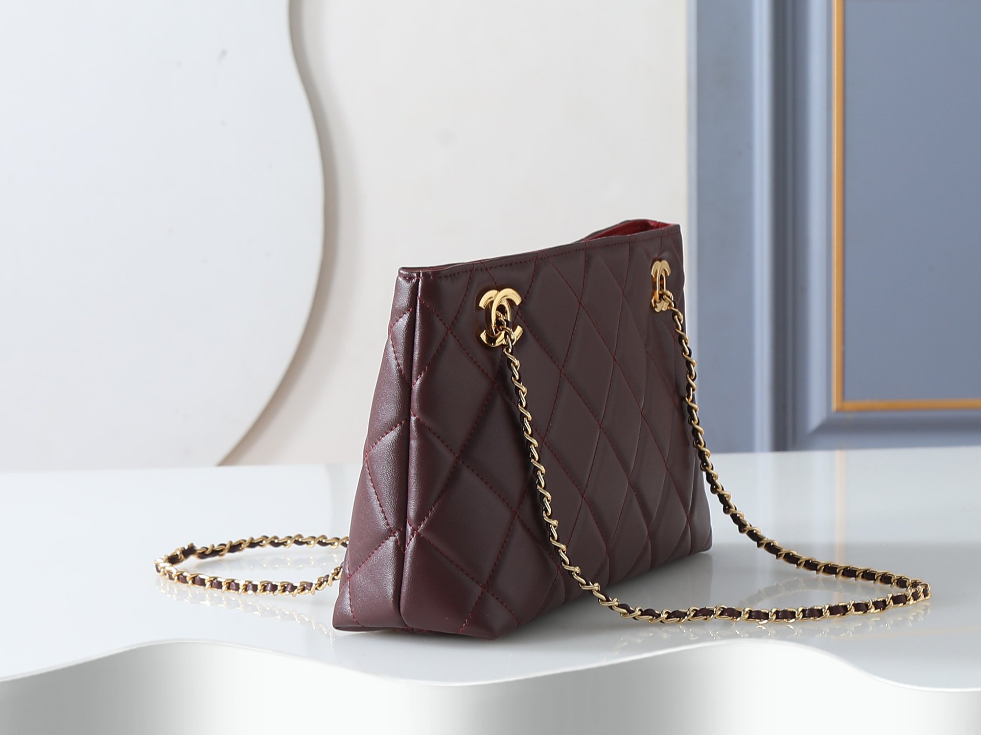 Chanel Shoulder Bag 4940